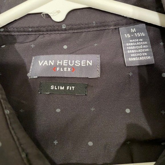 Van Heusen Dress Shirt - Picture 6 of 6